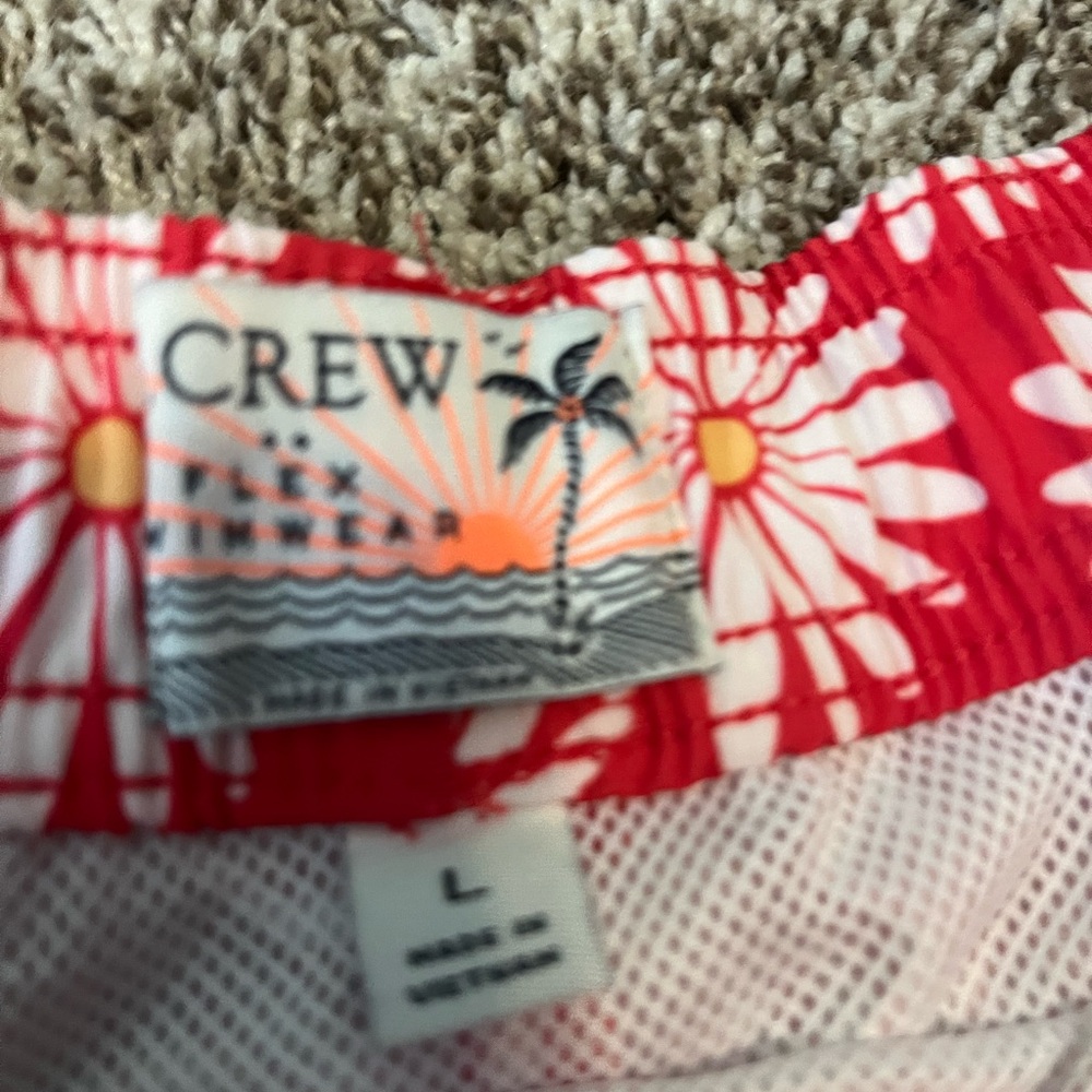Colorful Patterned Swim Shorts Set - Picture 5 of 11